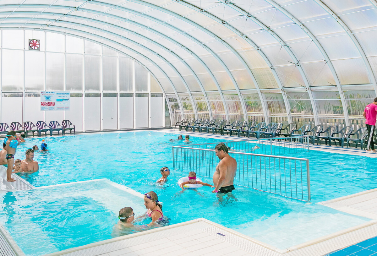 slider-17_gp-piscine-couverte-8817269_0.jpg